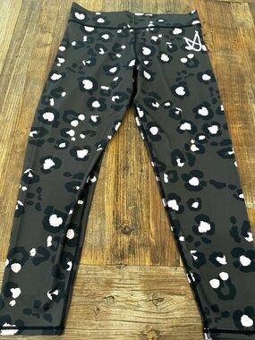 MINKPINK green Black and Light Pink Leopard Leggings
